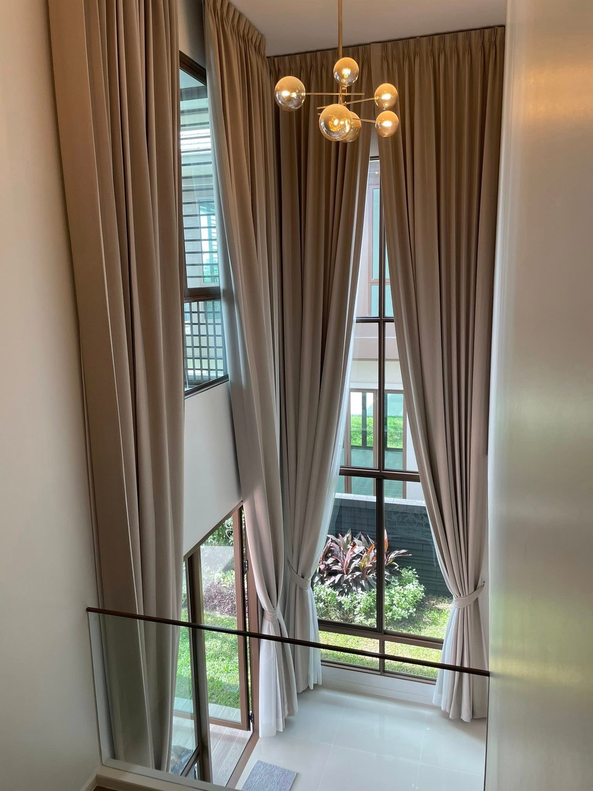 For RentHousePattanakan, Srinakarin : Burasiri Krungthepkreetha / 4 bedrooms (FOR RENT), Burasiri Krungthepkreetha / 4 Bedrooms (FOR RENT) BZD116