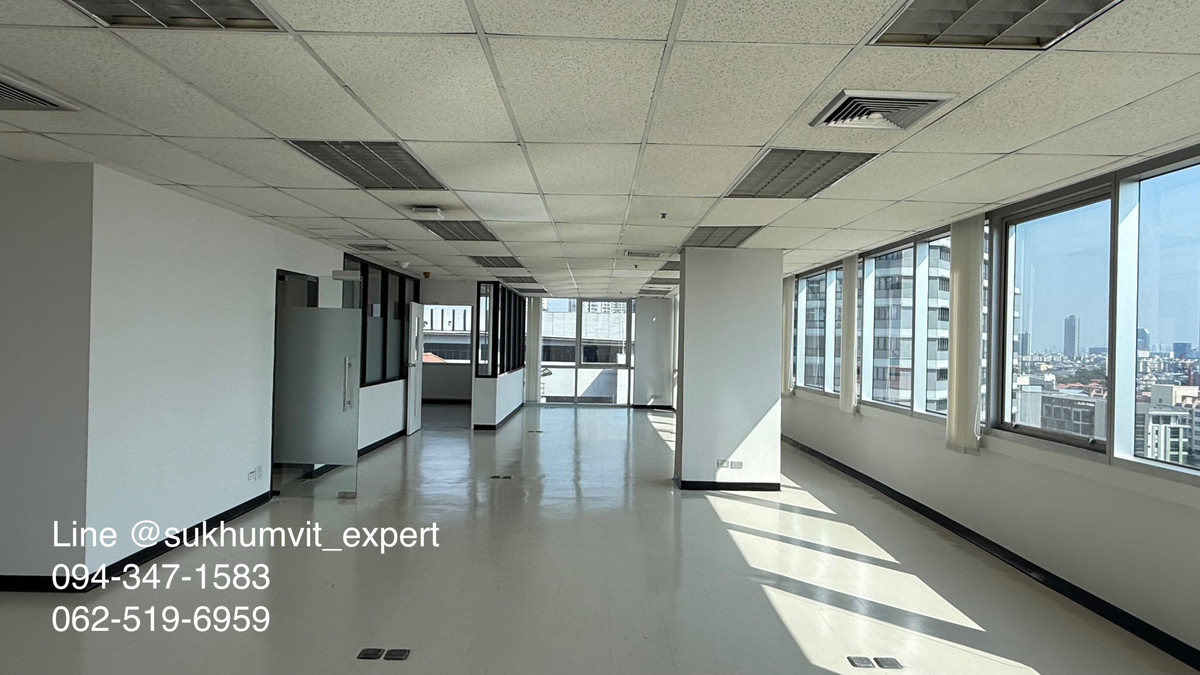 For RentOfficeSukhumvit, Asoke, Thonglor : Office for Rent – Near BTS Ekkamai (5-Minute Walk)