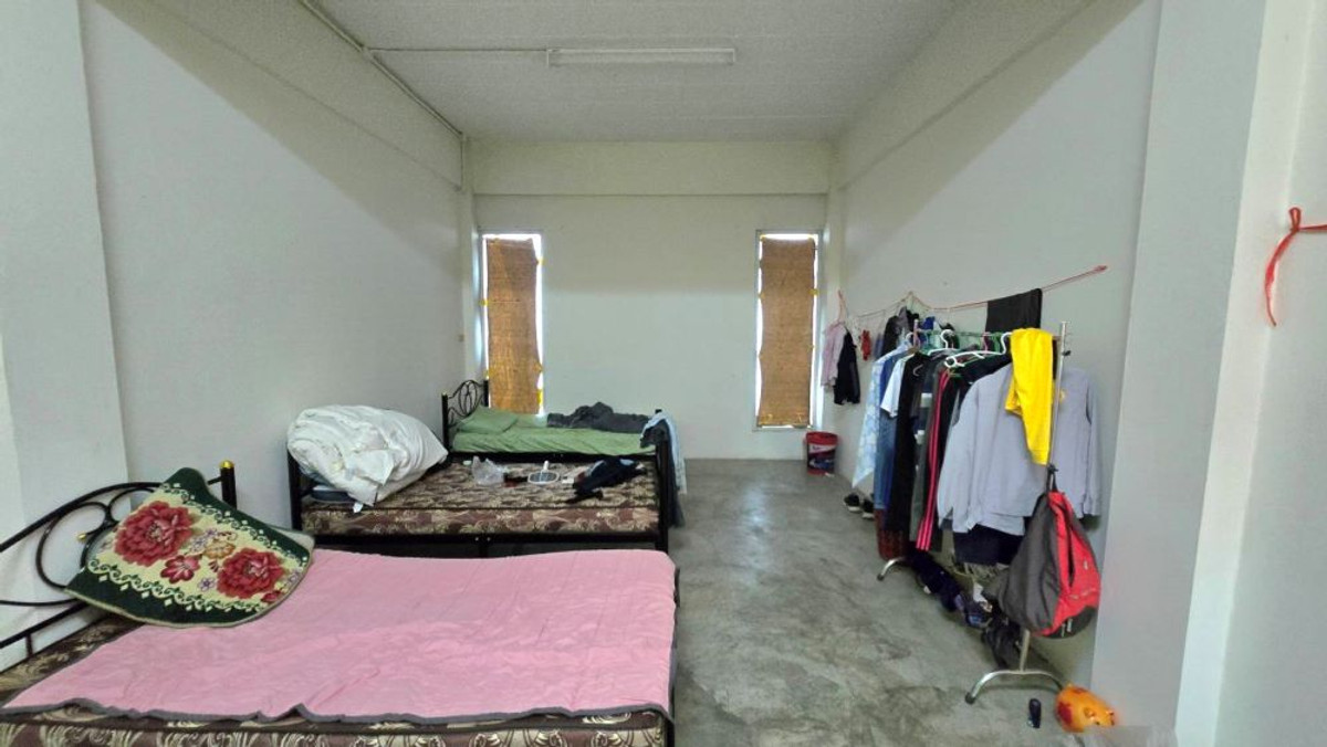 ขายอาคารพาณิชย์อยุธยา : อาคารพาณิชย์ อนานคร โครงการ 5 ต.คานหาม อ.อุทัย จ.พระนครศรีอยุธยา ทำเลทอง ติดถนนใหญ่ ใกล้แหล่งชุมชน