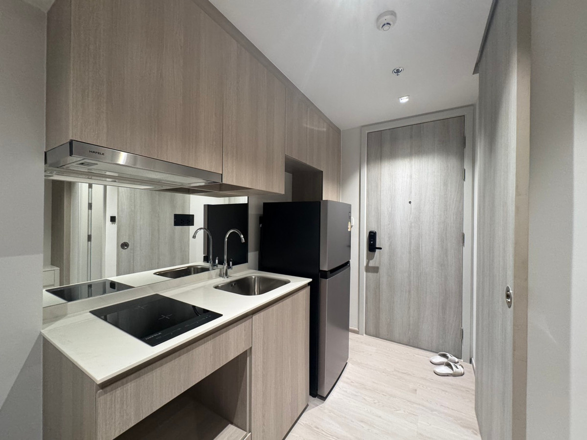 ให้เช่าคอนโดวงเวียนใหญ่ เจริญนคร : Reference Sathorn วงเวียนใหญ่ ห้องใหม่ติด bts วงเวียนใหญ่ ว่างพร้อมให้เช่า !