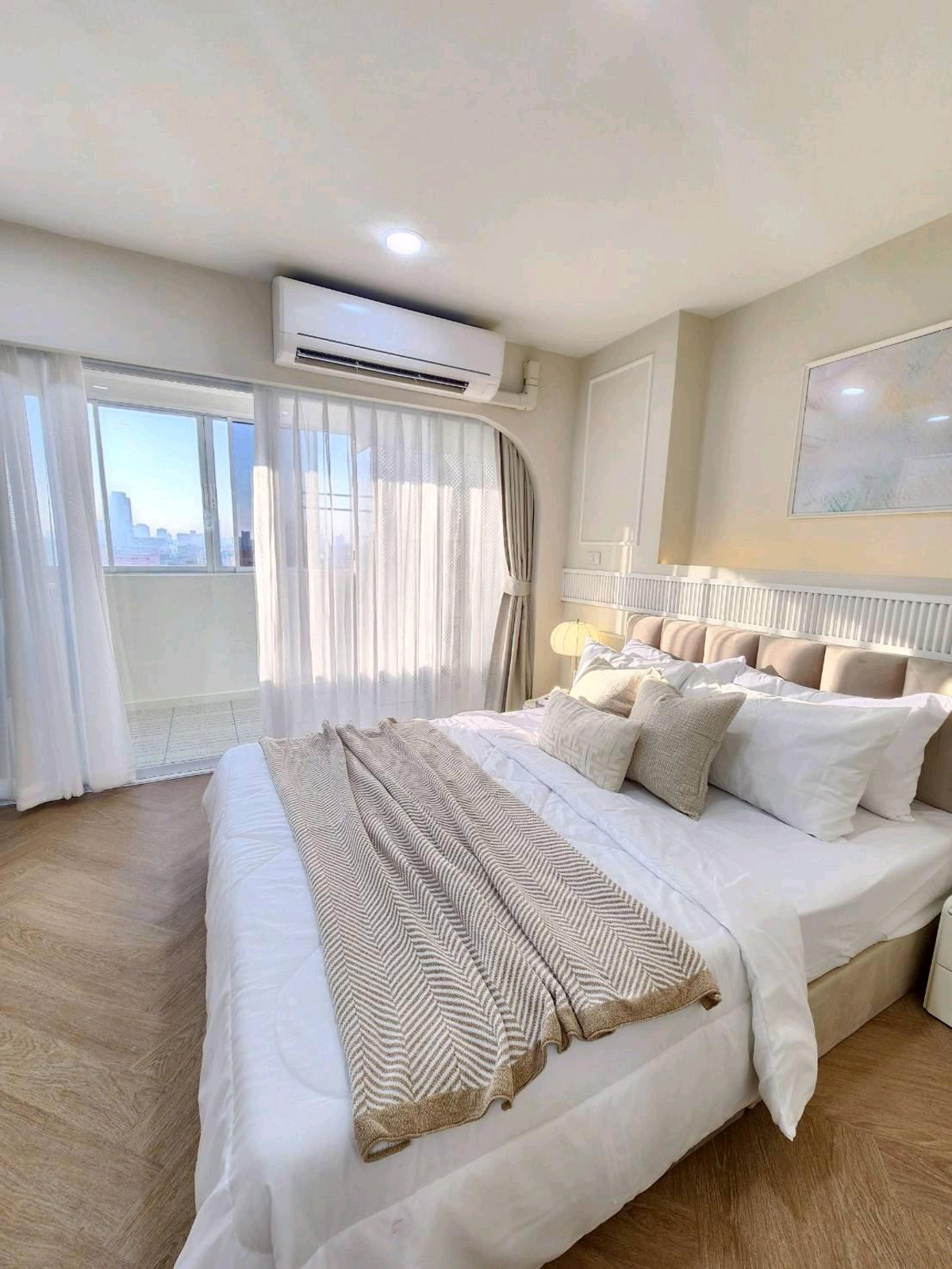 ขายคอนโดรัชดา ห้วยขวาง : #คอนโด ศรีวรา แมนชั่น 1 
ด่วน✅🌃ขายคอนโด ศรีวรา แมนชั่น 1 ขนาด 41 ตรม.ชั้น 11 ราคา 2.49 ล.ใกล้ MRT ศูนย์วัฒนธรรม ทำเลดีค่ะ