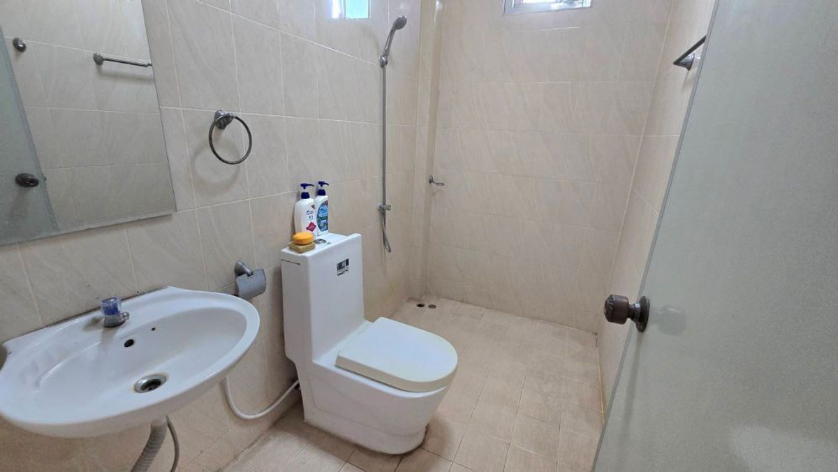 ขายอาคารพาณิชย์อยุธยา : อาคารพาณิชย์ อนานคร โครงการ 5 ต.คานหาม อ.อุทัย จ.พระนครศรีอยุธยา ทำเลทอง ติดถนนใหญ่ ใกล้แหล่งชุมชน