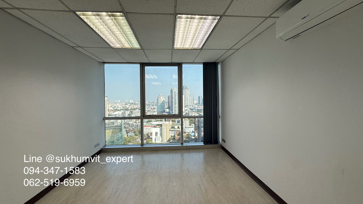 For RentOfficeSukhumvit, Asoke, Thonglor : Office for Rent – Near BTS Ekkamai (5-Minute Walk)