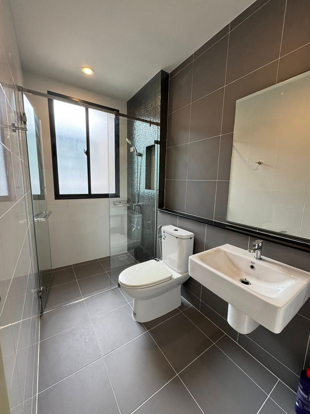 For RentTownhomeMin Buri, Romklao : Baan Klang Muang Rama 9 - Krungthep Kreetha / 3 Bedrooms (FOR RENT) BZD117