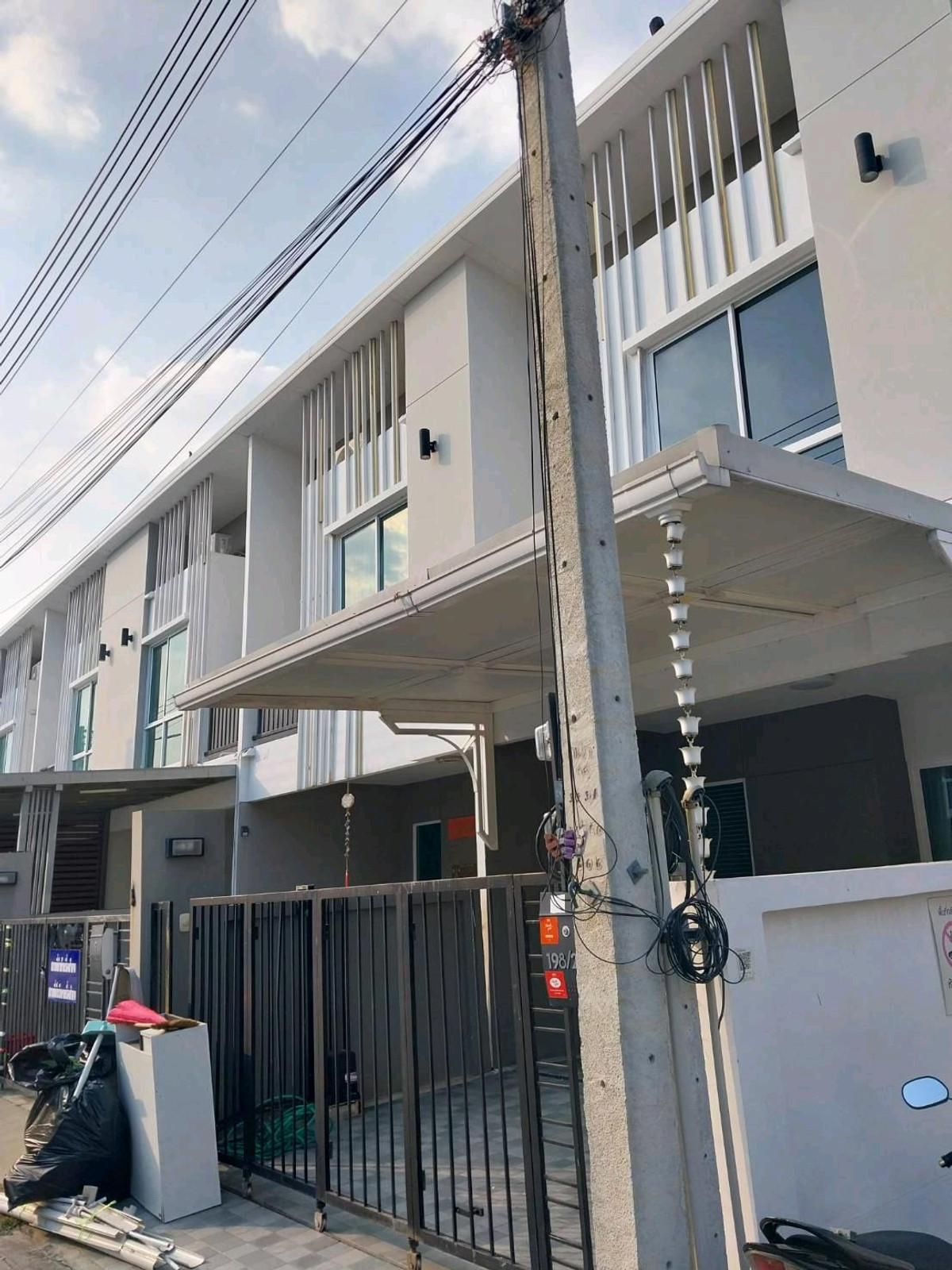 For SaleTownhomePhutthamonthon, Salaya : Travel 10 minutes to Mahidol Salaya.