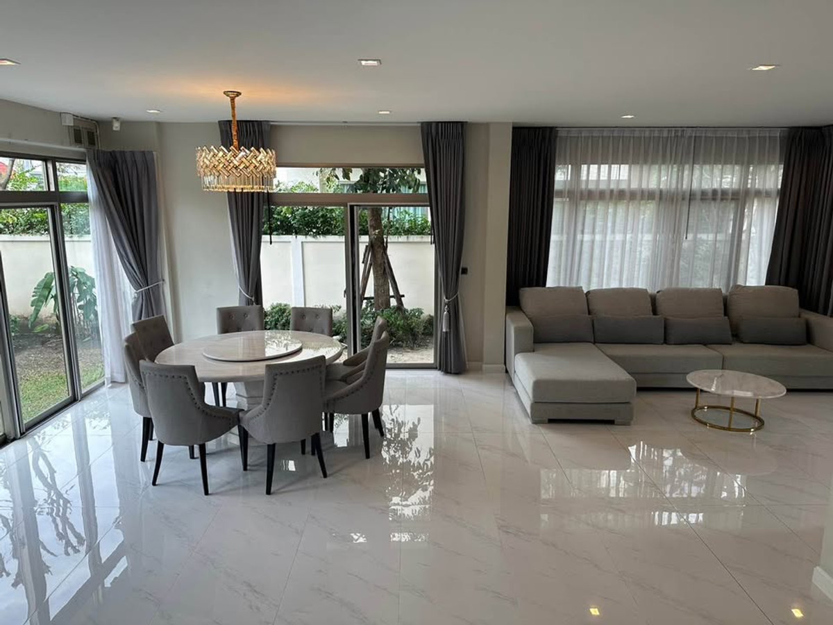 For RentHouseLadkrabang, Suwannaphum Airport : K-6707 For rent! Perfect Masterpiece Sukhumvit 77 house ready to move in. Near Suvarnabhumi Airport