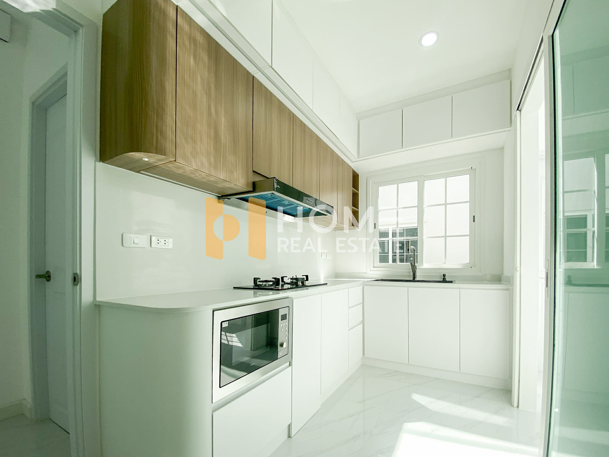 ให้เช่าบ้านเอกชัย บางบอน : 🏡 หลังมุม วิวสวน | หน้าบ้านไม่ชนใคร | สภาพใหม่กริบ ✨ แกรนดิโอ สาทร / 4 ห้องนอน (เช่า), Grandio Sathorn / 4 Bedrooms (FOR RENT) BALL221