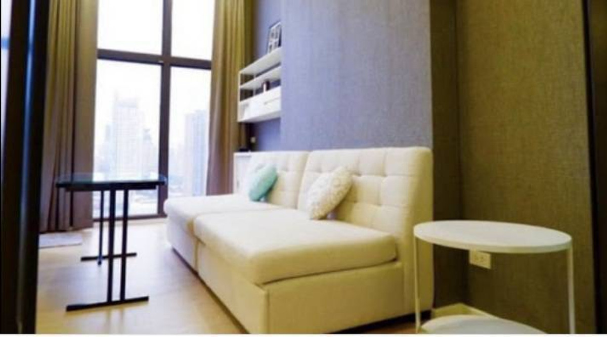 ขายคอนโดพระราม 9 เพชรบุรีตัดใหม่ RCA : Chewathai Residence Asoke / Duplex 1 Bedroom (SALE WITH TENANT), ชีวาทัย เรสซิเดนซ์ อโศก / ดูเพล็กซ์ 1 ห้องนอน (ขายพร้อมผู้เช่า) TARN214