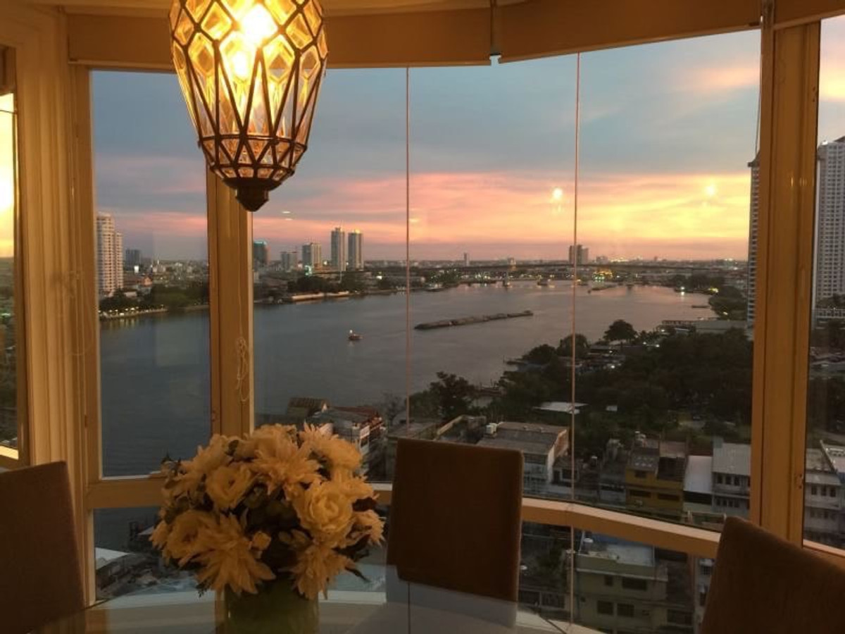 ขายคอนโดวงเวียนใหญ่ เจริญนคร : คอนโด 2 ห้องนอน วิวแม่น่ำ ที่ Watermark Chaophraya River , Contact 062-496-6454