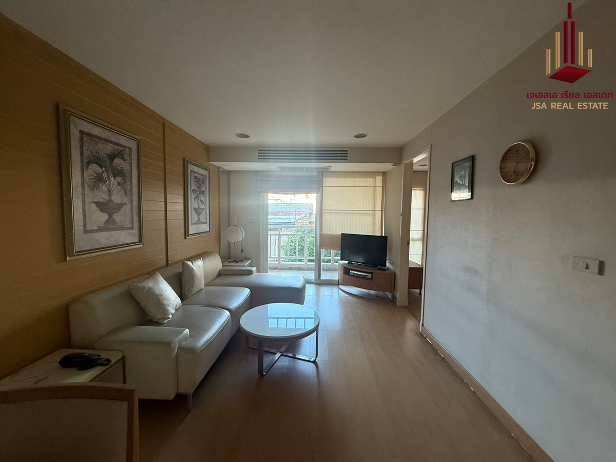 ขายคอนโดสาทร นราธิวาส : ✨ For Sale: The Bangkok Narathiwas Condo ✨  💰 Only 5,500,000 THB