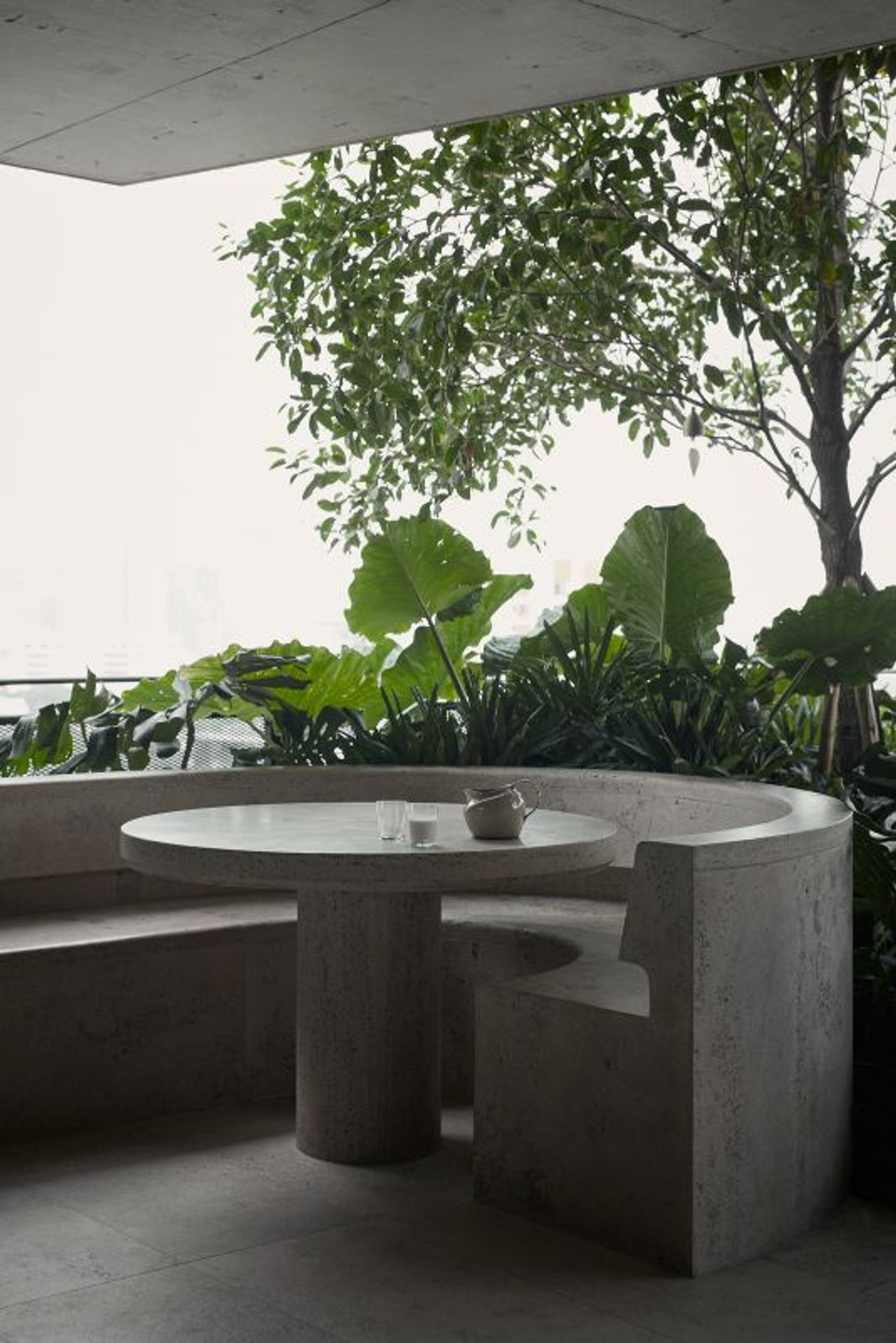 ขายคอนโดสาทร นราธิวาส : 3 ห้องนอน ที่ Windshell Naradhiwas , Contact 062-496-6454