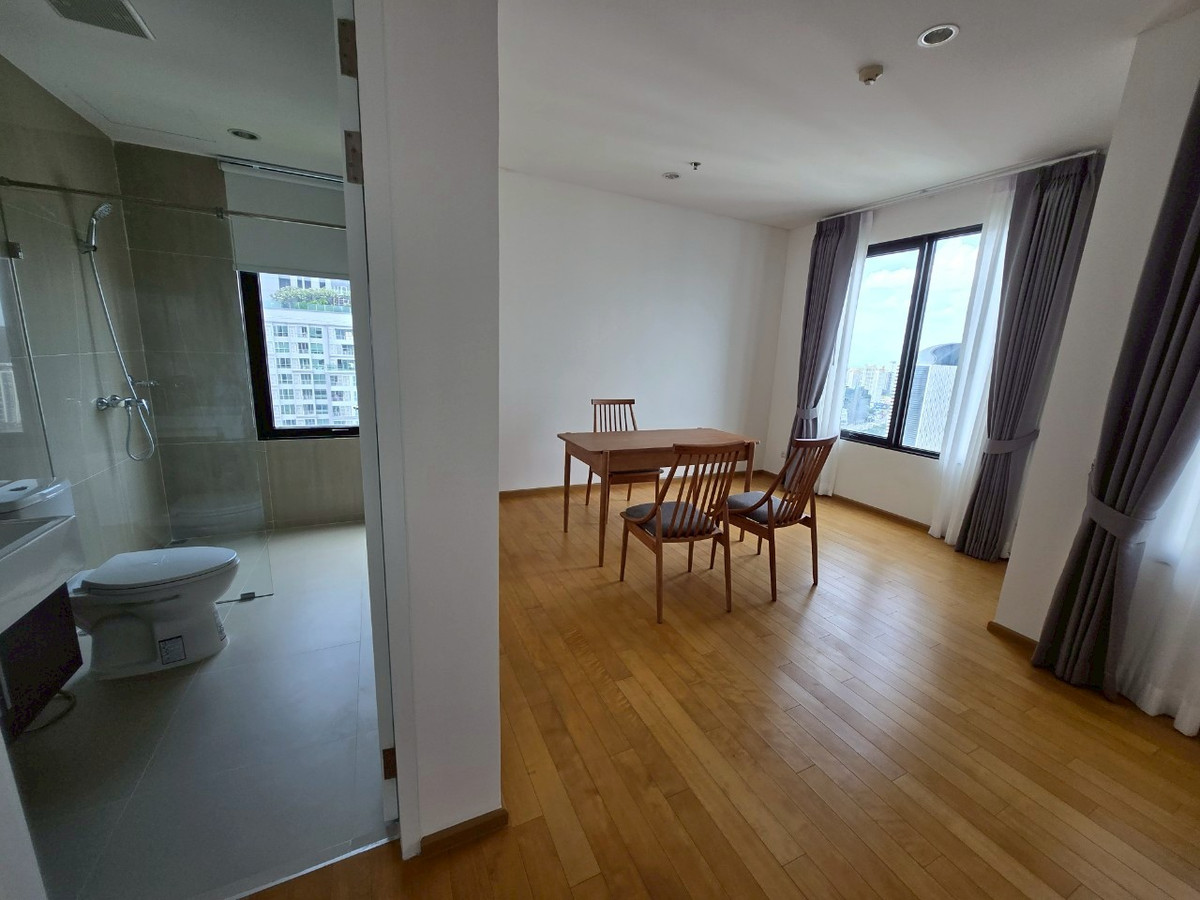 ขายคอนโดพระราม 9 เพชรบุรีตัดใหม่ RCA : คอนโด 5 ห้องนอนวิวสวย ที่ VILLA ASOKE , Contact 062-496-6454