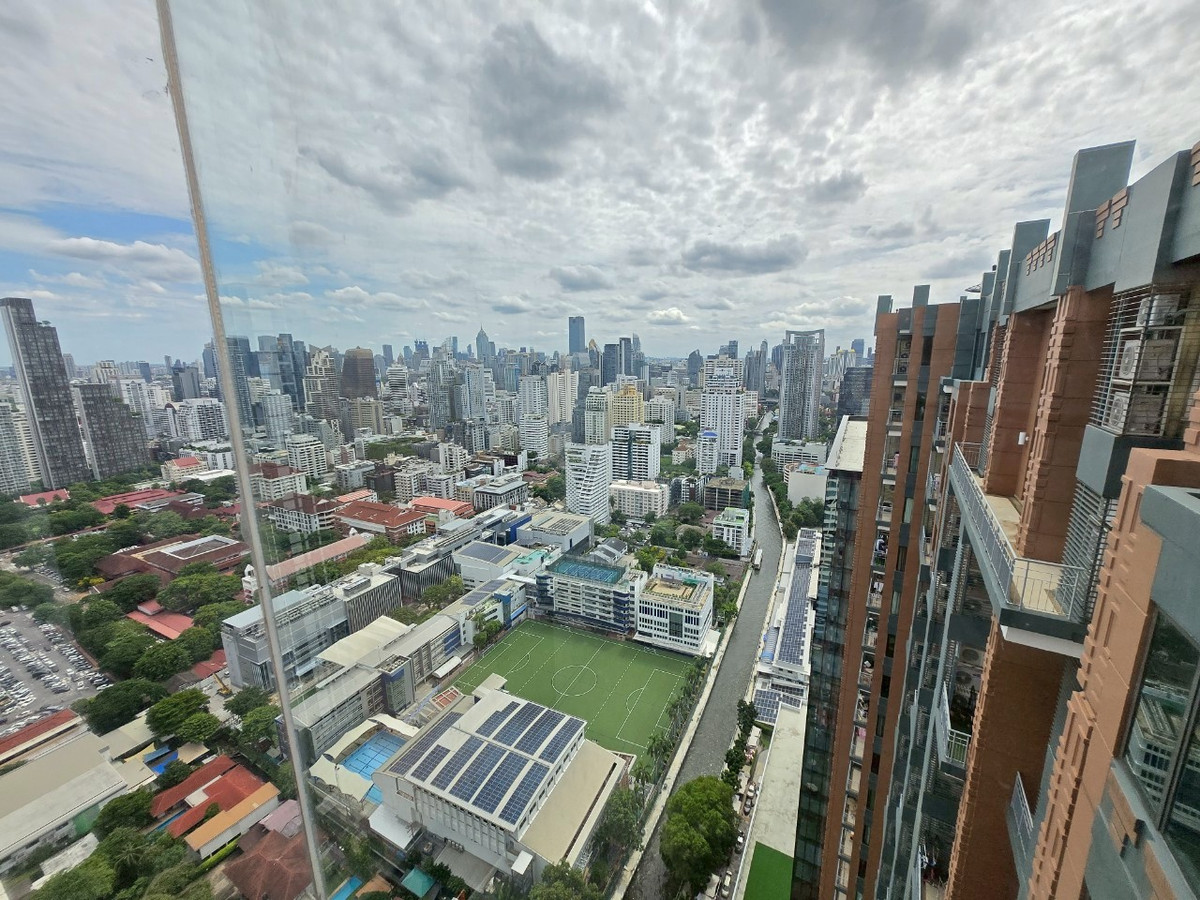 ขายคอนโดพระราม 9 เพชรบุรีตัดใหม่ RCA : คอนโด 5 ห้องนอนวิวสวย ที่ VILLA ASOKE , Contact 062-496-6454