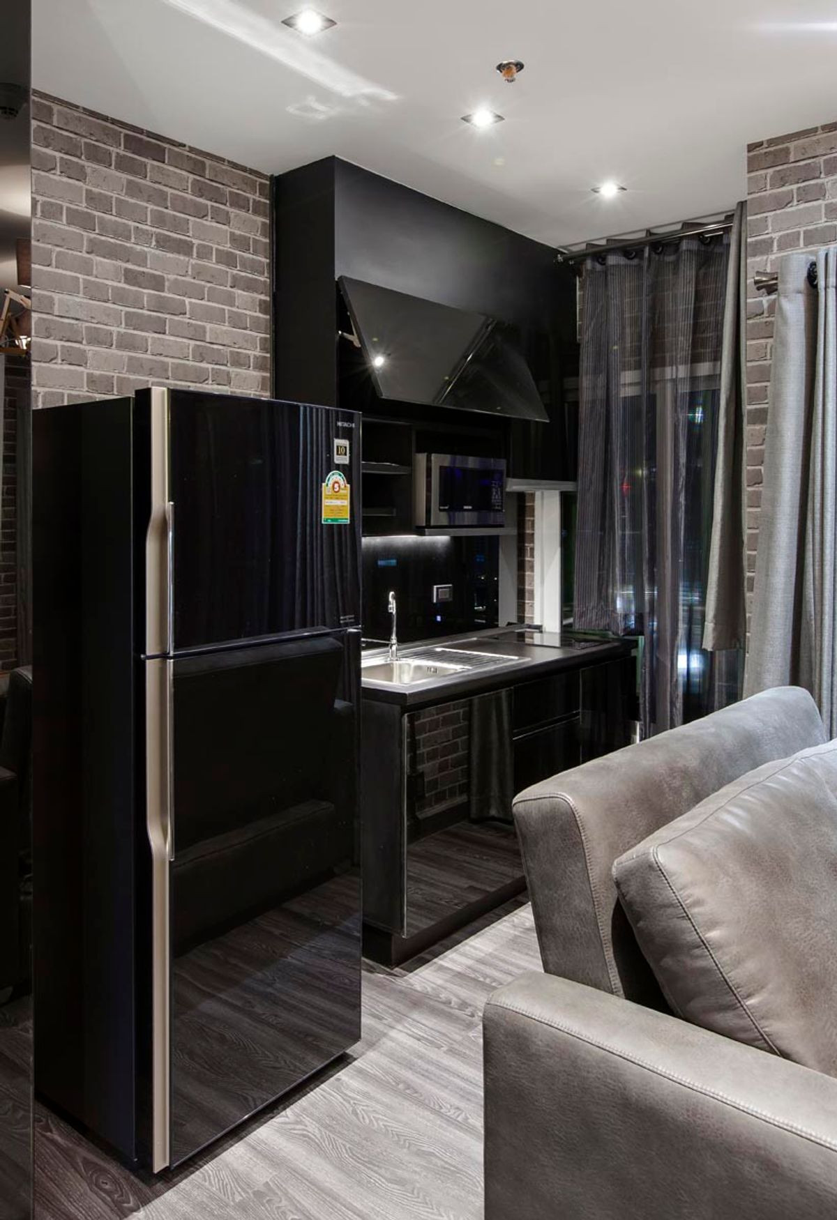 ขายคอนโดพระราม 9 เพชรบุรีตัดใหม่ RCA : The Parkland Grand Asoke - Phetchaburi / 1 Bedroom (SALE WITH TENANT), เดอะ พาร์คแลนด์ แกรนด์ อโศก - เพชรบุรี / 1 ห้องนอน (ขายพร้อมผู้เช่า) TARN215