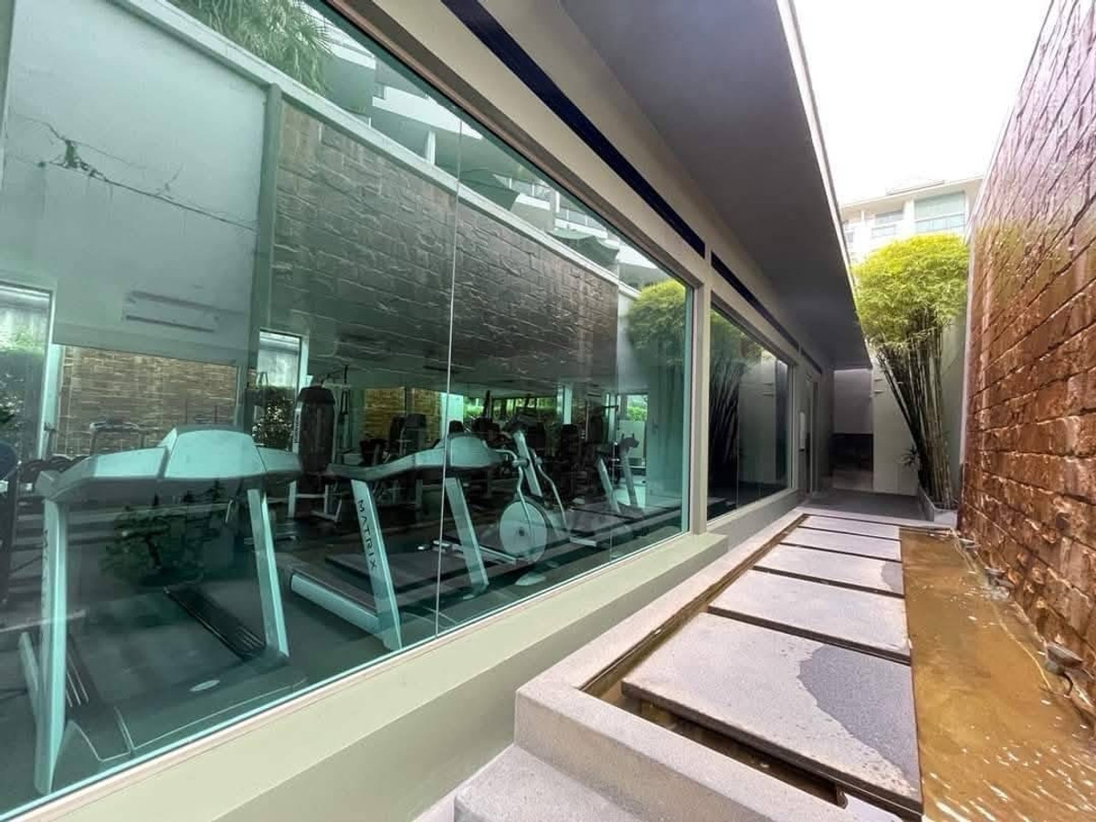 ให้เช่าคอนโดพัทยา บางแสน ชลบุรี สัตหีบ : ให้เช่าด่วน The Sanctuary WongAmat ห้อง Duplex 2 ห้องนอน 2 ห้องน้ำ ติดหาดวงอมาตย์ ขนาด 139.00 ตร.ม. ราคา 49,000 บาท