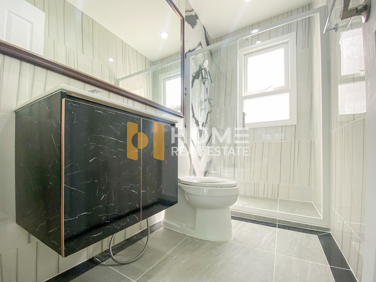 ให้เช่าบ้านเอกชัย บางบอน : 🏡 หลังมุม วิวสวน | หน้าบ้านไม่ชนใคร | สภาพใหม่กริบ ✨ แกรนดิโอ สาทร / 4 ห้องนอน (เช่า), Grandio Sathorn / 4 Bedrooms (FOR RENT) BALL221