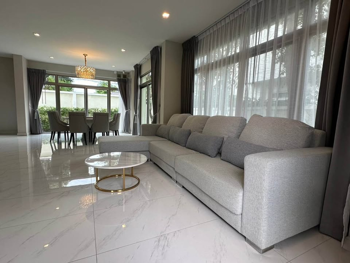 For RentHouseLadkrabang, Suwannaphum Airport : K-6707 For rent! Perfect Masterpiece Sukhumvit 77 house ready to move in. Near Suvarnabhumi Airport