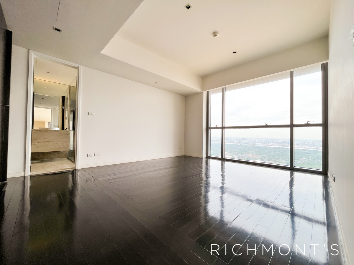 ขายคอนโดพระราม 3 สาธุประดิษฐ์ : 4 ห้องนอน Triplex ที่ The Pano Rama 3, Contact 062-496-6454
