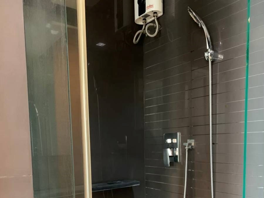 For SaleCondoSapankwai,Jatujak : 🔥Urgent Sale!🔥 Rhythm Phahol-Ari, near Ari BTS station. Fully furnished and ready to move in.