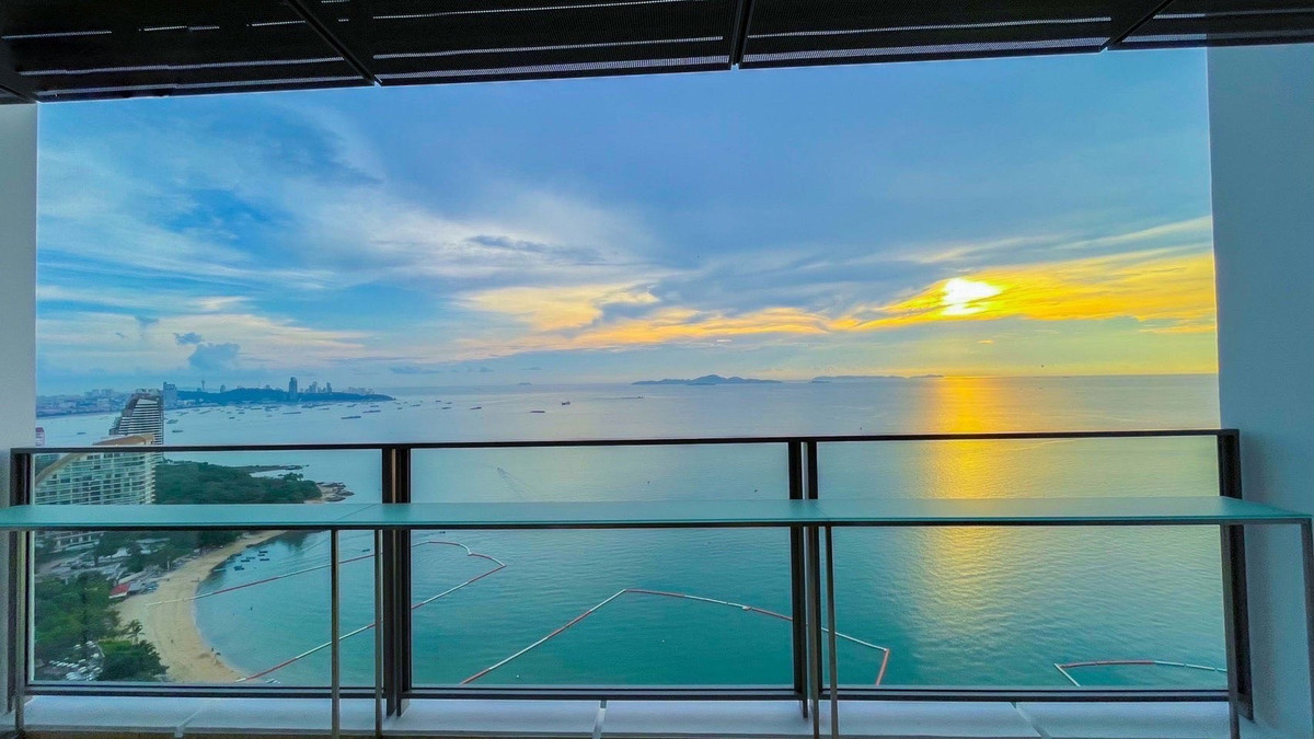 ขายคอนโดพัทยา บางแสน ชลบุรี สัตหีบ : คอนโด Duplex สุดหรูวิวทะเล 3 ห้องนอน ที่ Northpoint Pattaya, Contact 062-496-6454