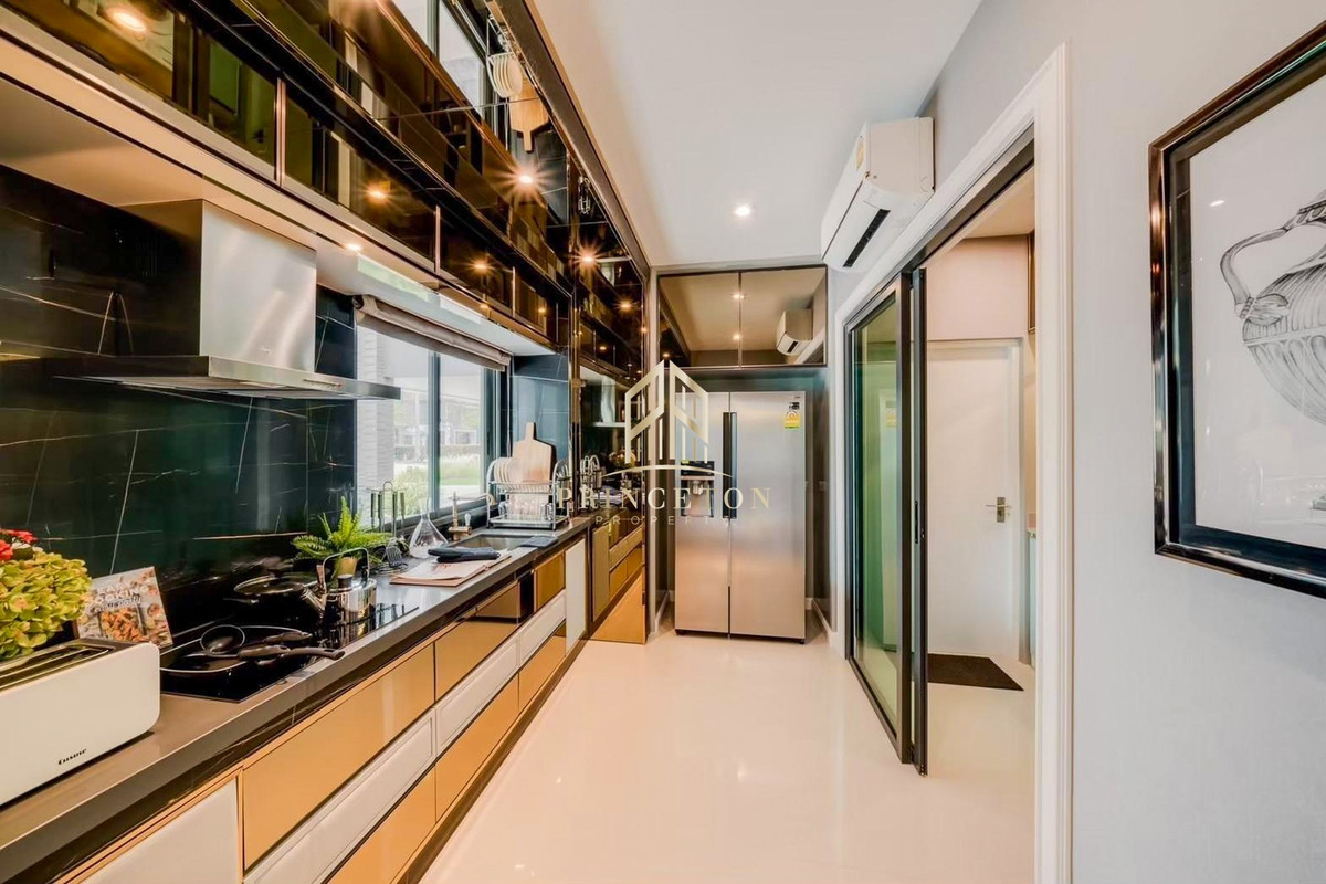 บ้านบางนา แบริ่ง ลาซาล : บ้านตัวอย่าง เดอะ แกรนด์ ลักซ์ บางนา - สวนหลวง พร้อมสระว่ายน้ำส่วนตัว 📞092-4252445 The Grand Lux Bangna - Suanluang 