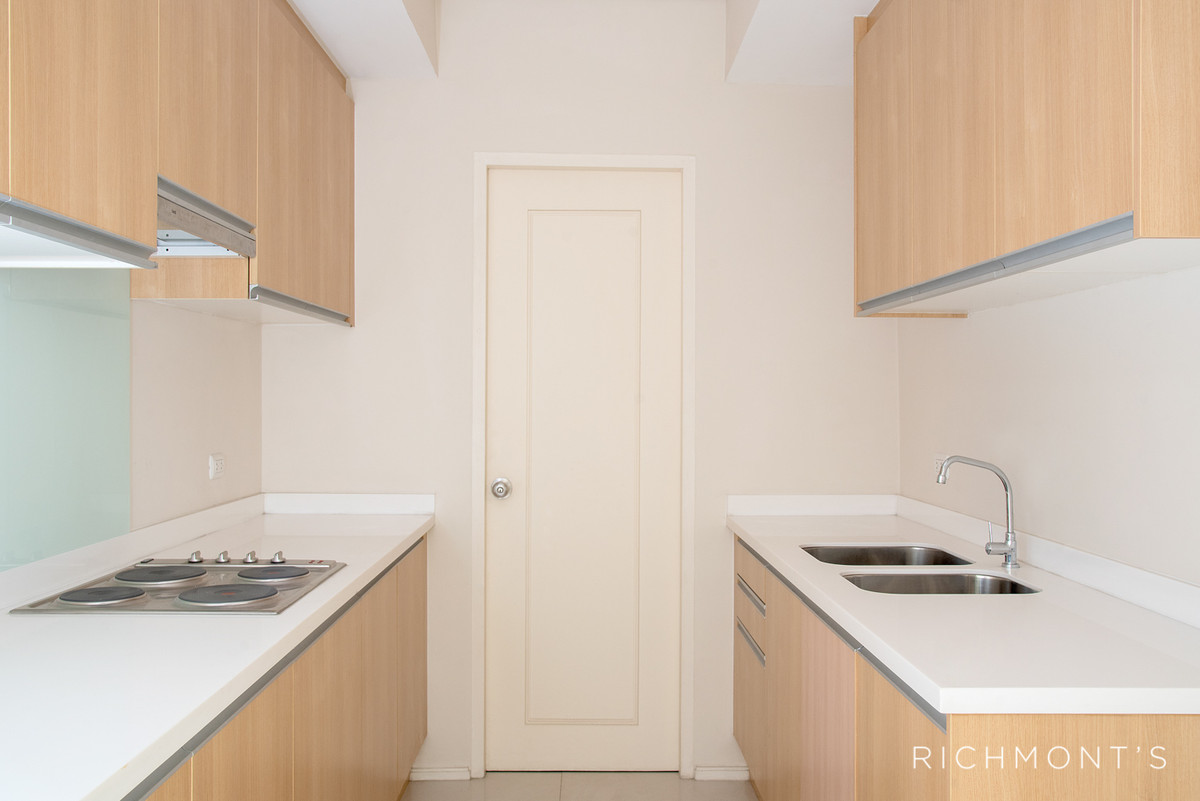 ขายคอนโดพระราม 9 เพชรบุรีตัดใหม่ RCA : คอนโด 4 ห้องนอนวิวสวย ที่ VILLA ASOKE , Contact 062-496-6454