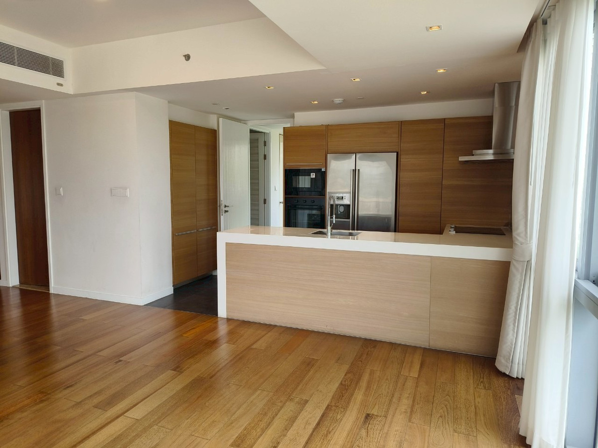 For SaleCondoRama3 (Riverside),Satupadit : 3-bedroom condo along the Chao Phraya River at The Pano Rama 3, Contact 062-496-6454