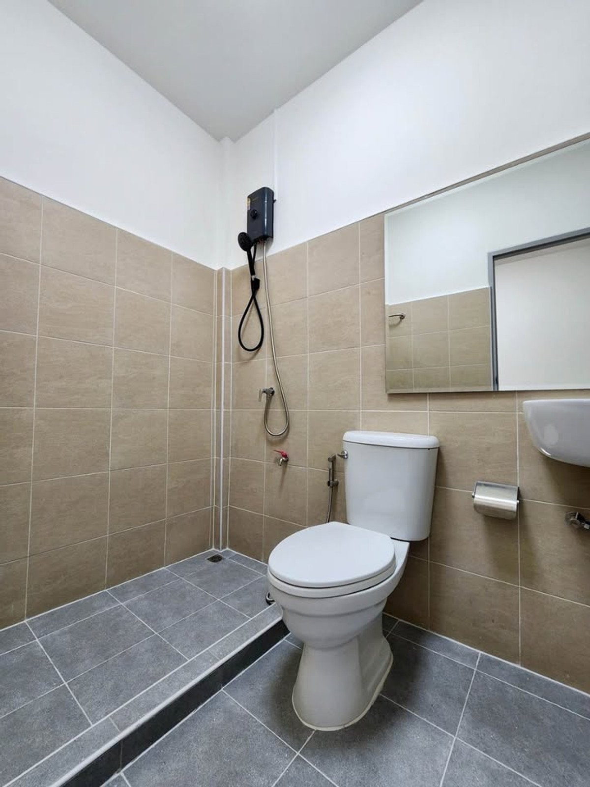 ขายทาวน์โฮมรามคำแหง หัวหมาก : K-6709  ขายด่วน ! ทาวน์โฮม รีโนเวทใหม่ หมู่บ้านปรีชา 8 ตกแต่งใหม่ สไตล์ Modern & Cozy พร้อมอยู่ 