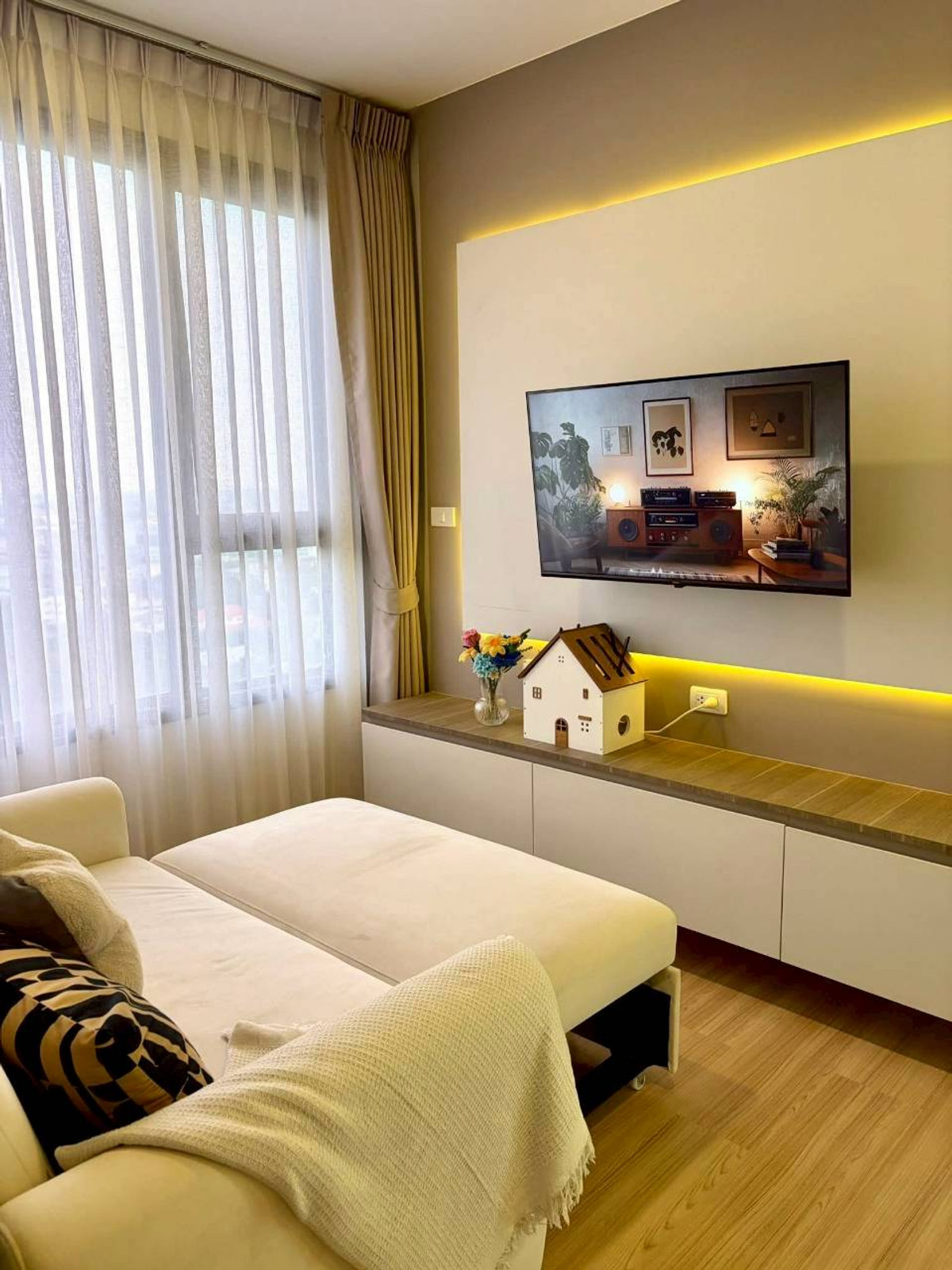 ให้เช่าคอนโดเกษตรศาสตร์ รัชโยธิน : ✅ CWK130 ✅ Line : @p2nproperty