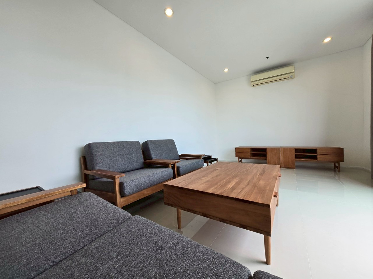 ขายคอนโดพระราม 9 เพชรบุรีตัดใหม่ RCA : คอนโด 5 ห้องนอนวิวสวย ที่ VILLA ASOKE , Contact 062-496-6454