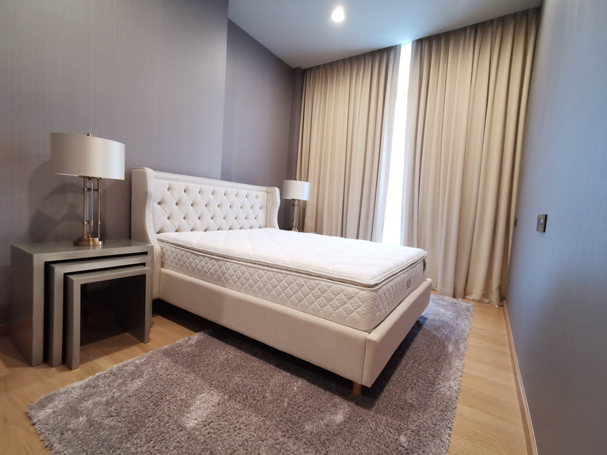 ขายคอนโดสุขุมวิท อโศก ทองหล่อ : คอนโดสุดหรู 3 ห้องนอน ที่ The Monument Thonglor, Please call: 062-496-6454