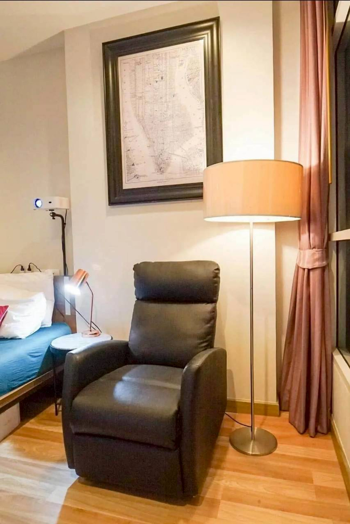 ให้เช่าคอนโดราชเทวี พญาไท : ✅ IVRP107 ✅ Line : @p2nproperty