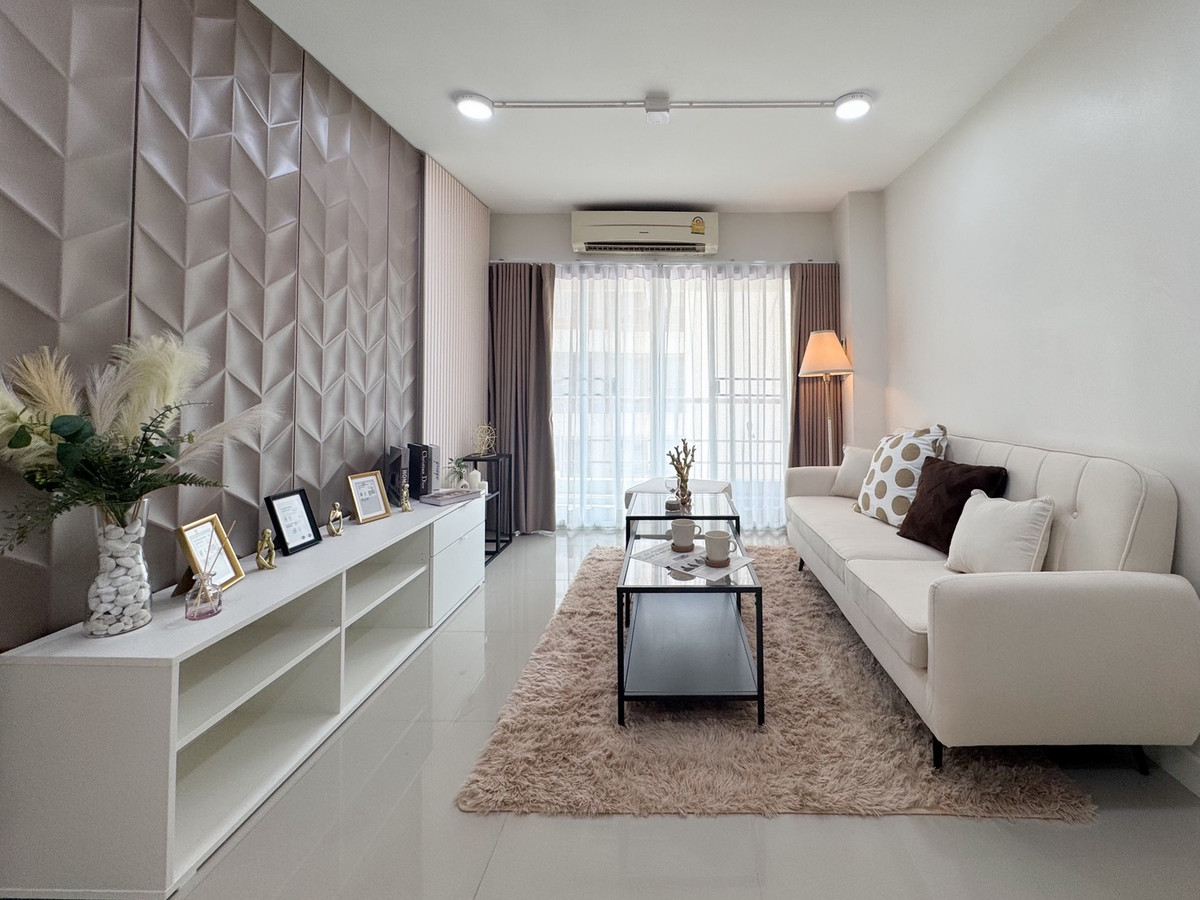 For SaleCondoRama9, Petchburi, RCA : sell !  Condo Premiere Place Rama 9 (Premiere Place Rama 9), completely renovated room.