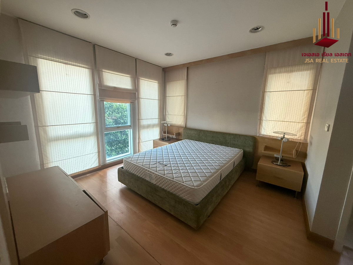 ขายคอนโดสาทร นราธิวาส : ✨ For Sale: The Bangkok Narathiwas Condo ✨  💰 Only 5,500,000 THB