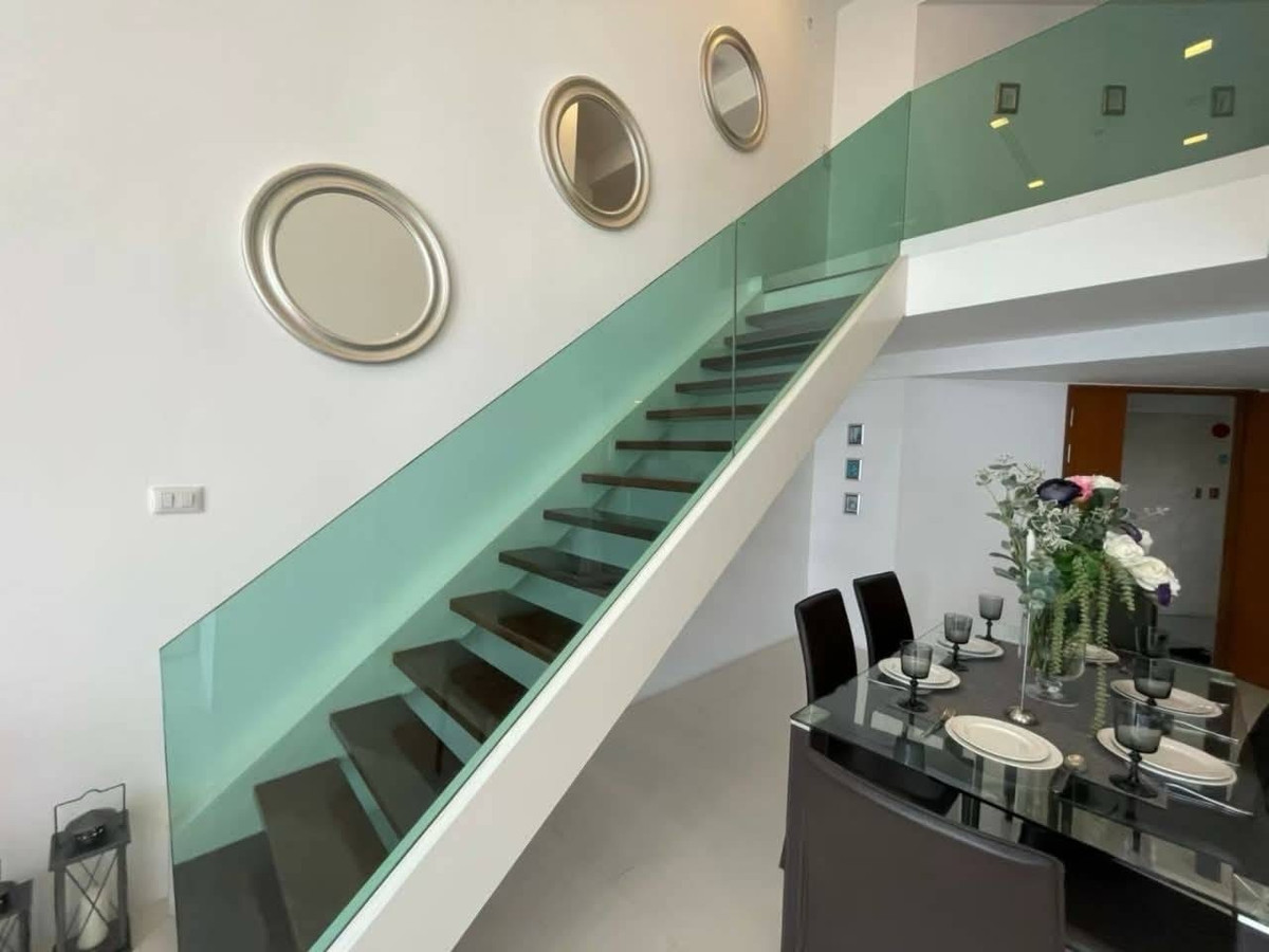 ให้เช่าคอนโดพัทยา บางแสน ชลบุรี สัตหีบ : ให้เช่าด่วน The Sanctuary WongAmat ห้อง Duplex 2 ห้องนอน 2 ห้องน้ำ ติดหาดวงอมาตย์ ขนาด 139.00 ตร.ม. ราคา 49,000 บาท