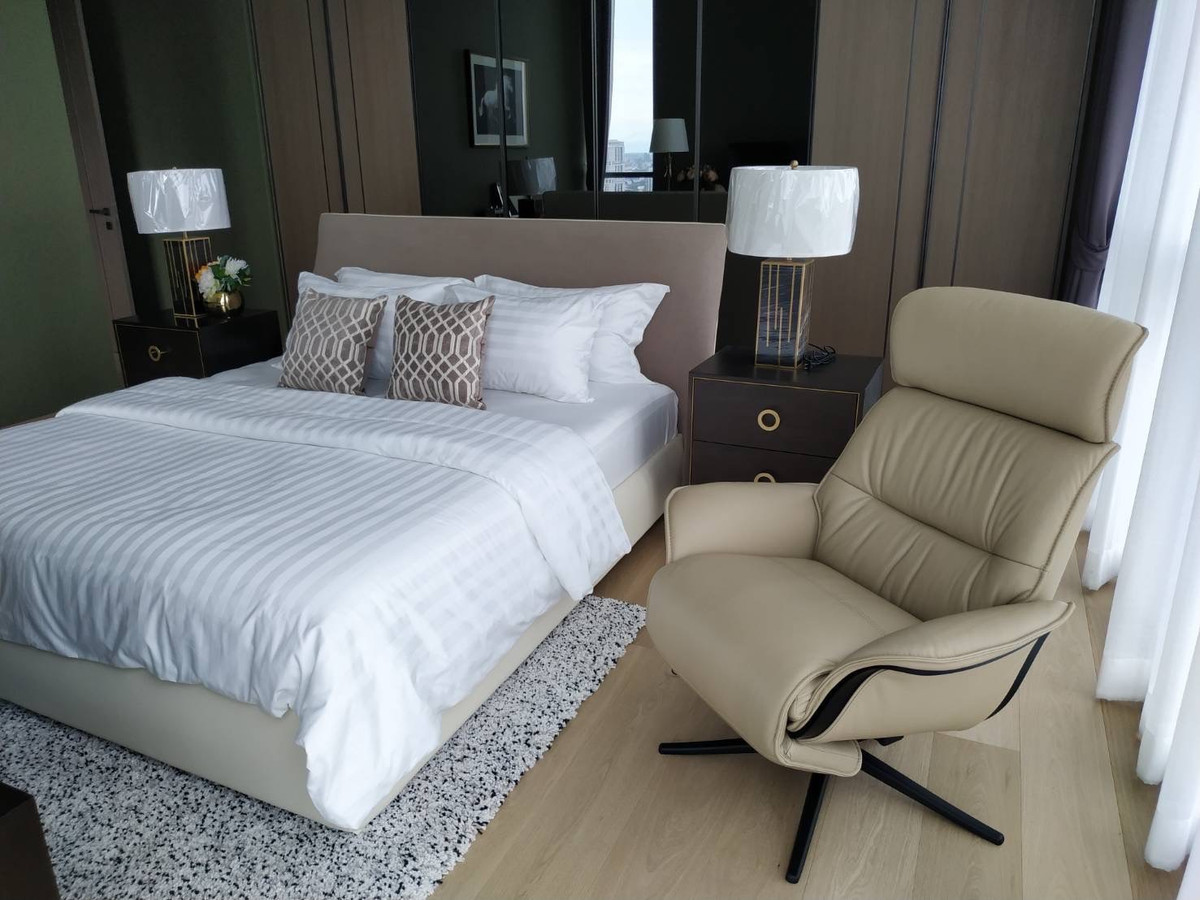 ขายคอนโดสุขุมวิท อโศก ทองหล่อ : คอนโดหรู 3 ห้องนอน ที่ The Monument Thonglor, Please call: 062-496-6454