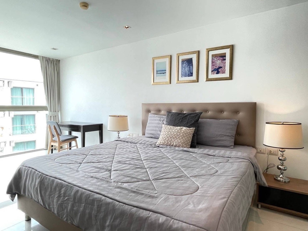 ให้เช่าคอนโดพัทยา บางแสน ชลบุรี สัตหีบ : ให้เช่าด่วน The Sanctuary WongAmat ห้อง Duplex 2 ห้องนอน 2 ห้องน้ำ ติดหาดวงอมาตย์ ขนาด 139.00 ตร.ม. ราคา 49,000 บาท