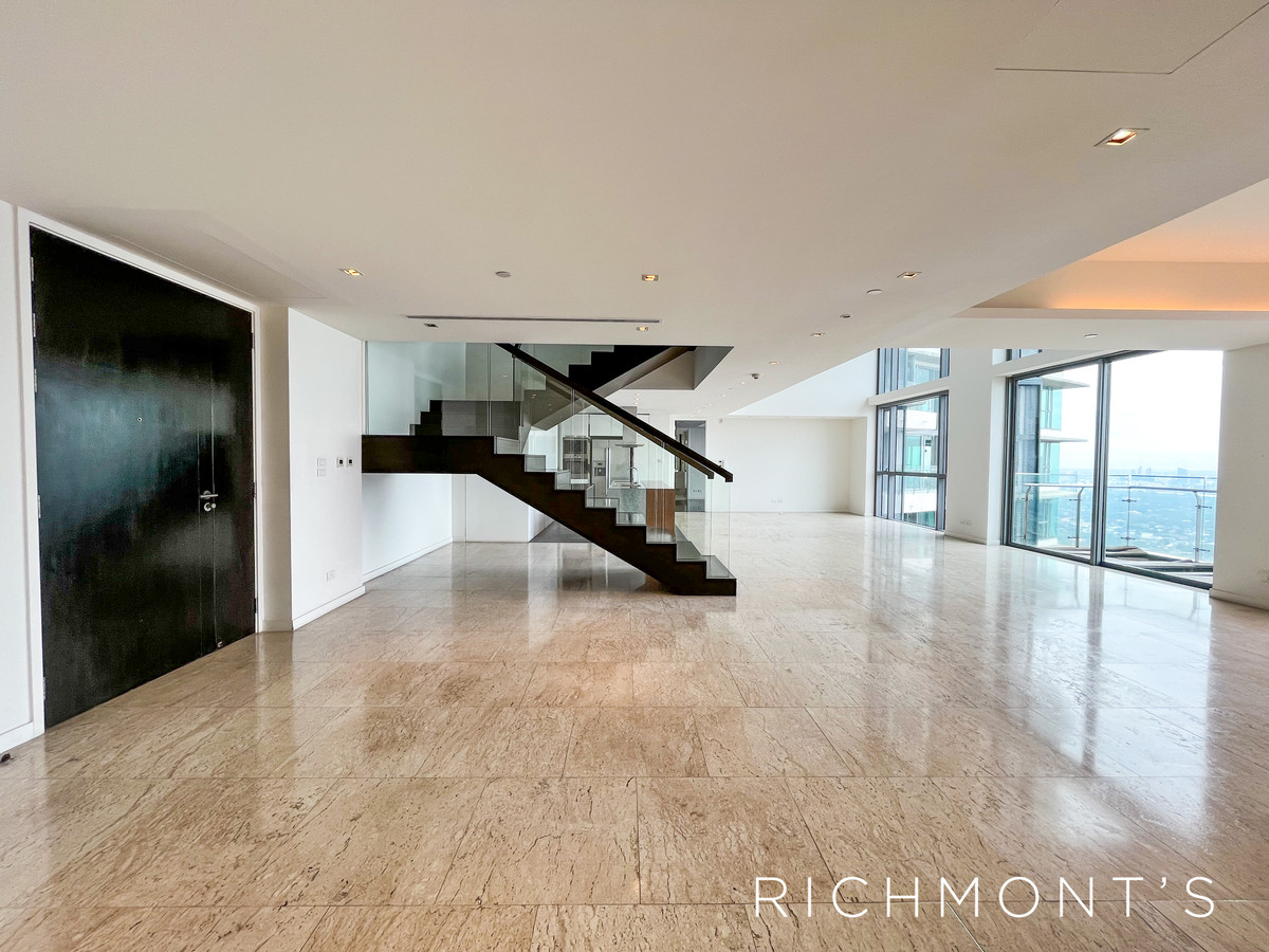 ขายคอนโดพระราม 3 สาธุประดิษฐ์ : 4 ห้องนอน Triplex ที่ The Pano Rama 3, Contact 062-496-6454