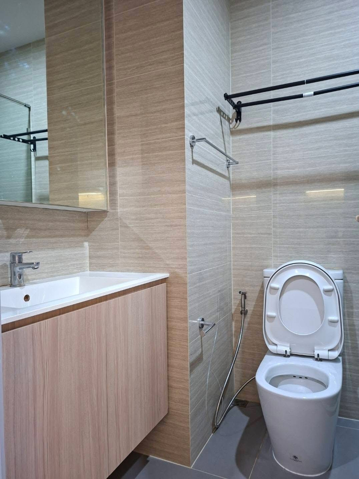 ให้เช่าคอนโดสะพานควาย จตุจักร : 🔥Hot Deal🔥M jatujuk 28 Sqm🔥 18,000 เลี้ยงสัตว์ได้💫สนใจติดต่อ พัตเตอร์ 0928895628