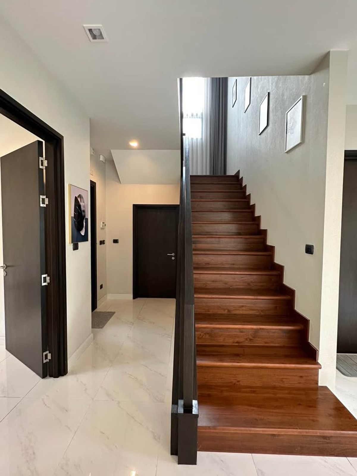 For RentHouseLadkrabang, Suwannaphum Airport : K-6707 For rent! Perfect Masterpiece Sukhumvit 77 house ready to move in. Near Suvarnabhumi Airport