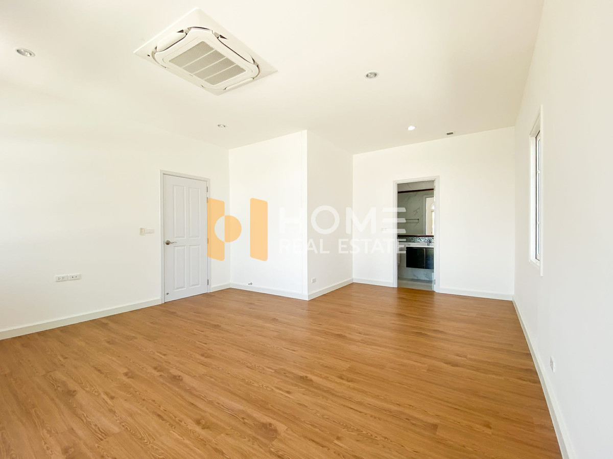 ให้เช่าบ้านเอกชัย บางบอน : 🏡 หลังมุม วิวสวน | หน้าบ้านไม่ชนใคร | สภาพใหม่กริบ ✨ แกรนดิโอ สาทร / 4 ห้องนอน (เช่า), Grandio Sathorn / 4 Bedrooms (FOR RENT) BALL221