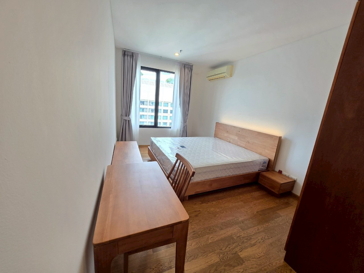 ขายคอนโดพระราม 9 เพชรบุรีตัดใหม่ RCA : คอนโด 5 ห้องนอนวิวสวย ที่ VILLA ASOKE , Contact 062-496-6454