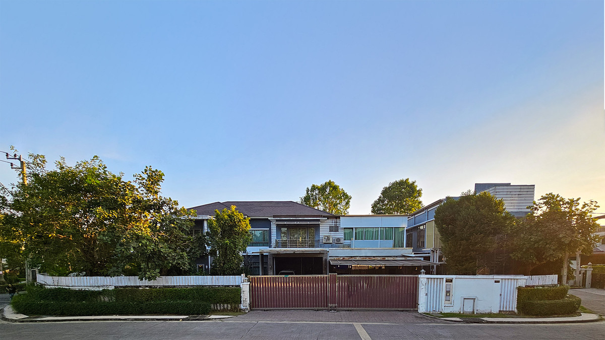 For SaleHouseLadkrabang, Suwannaphum Airport : Luxury Detached House At Perfect Masterpiece Rama 9, Near Expressway, Near Suvarnabhumi Airport – Special Price