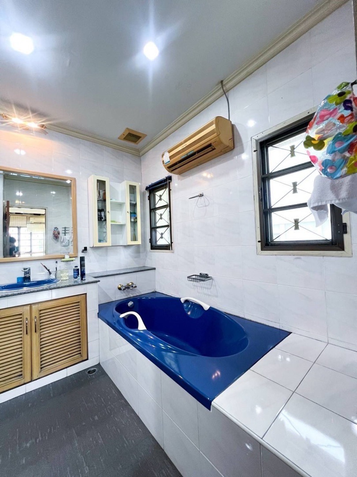 ขายบ้านนวมินทร์ รามอินทรา : บ้านชัยพฤกษ์ รามอินทรา-วัชรพล ถนน สุขาภิบาล 5 ห้าแยกวัชรพล ถนนเทพารักษ์ใกล้ทางด่วนฉลองรัช ทำเลดีมากๆไม่เคยมีประวัติน้ำท่วม