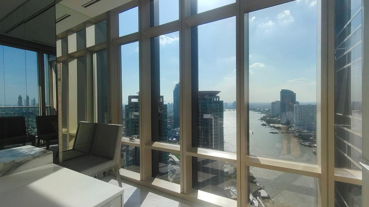 For RentCondoSathorn, Narathiwat : FOUR SEASONS PRIVATE RESIDENCES BANGKOK 4 Bedroom 4 Bathroom 1 Big Bathtub Condo near Chaopraya River , River View 
