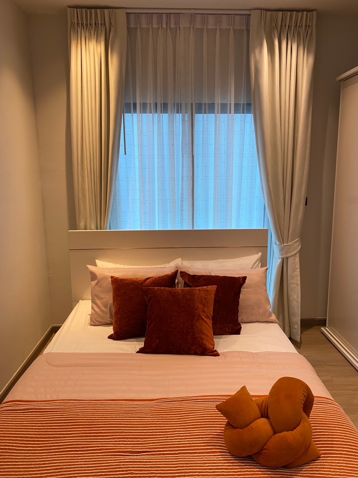 ให้เช่าบ้านพระราม 9 เพชรบุรีตัดใหม่ RCA : RH011526 ขาย/ให้เช่า ทาวน์โฮม 4ชั้น at 89 Residence Ratchada-Rama 9 ใกล้ MRT ศูนย์วัฒธรรม