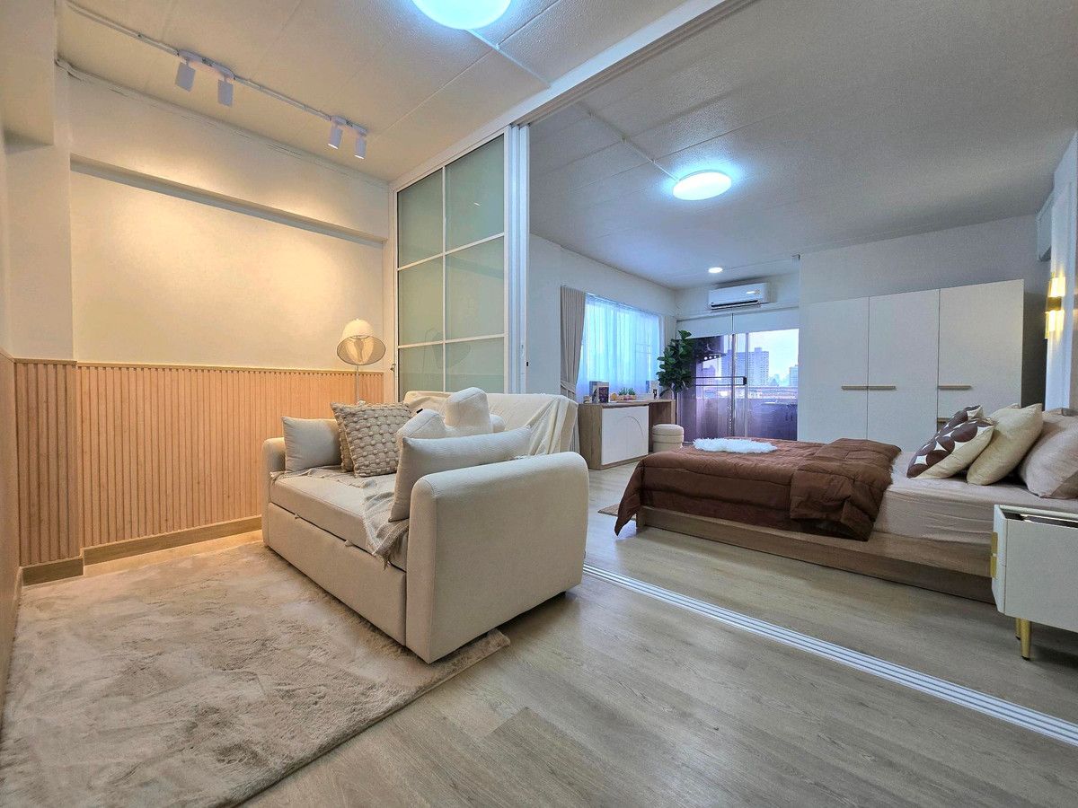 ขายคอนโดรัชดา ห้วยขวาง : รัชดา ซิตี้ คอนโด ห้องกว้างพร้อมอยู่ ทำเลสะดวกสบาย ใกล้ทั้งแหล่งของกิน และรถไฟฟ้า ใครหาโซนนี้อยู่ห้ามพลาด!