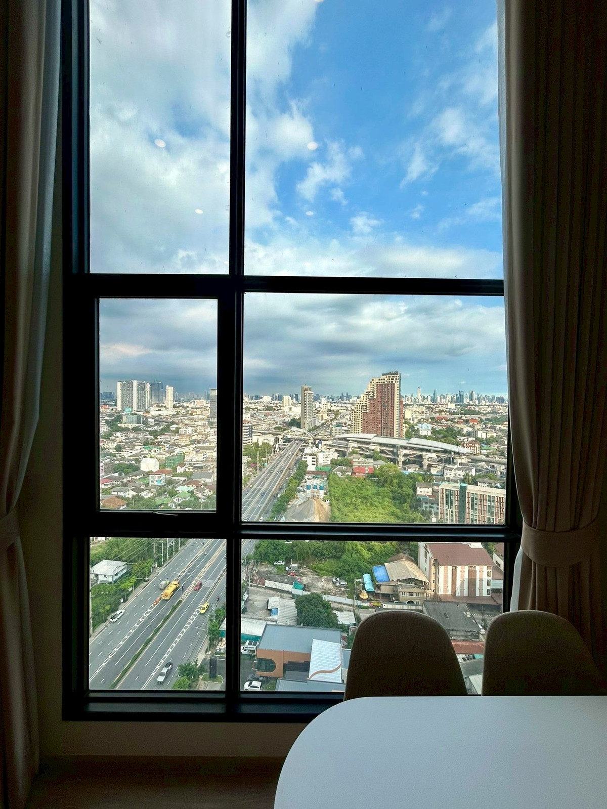 ให้เช่าคอนโดปิ่นเกล้า จรัญสนิทวงศ์ : 🔥ปล่อยเช่า คอนโด Duplex 2ชั้น 🔥  ออริจิ้น ปลั๊กแอนด์เพลย์ สิรินธร สเตชั่น🔥🔥🔥