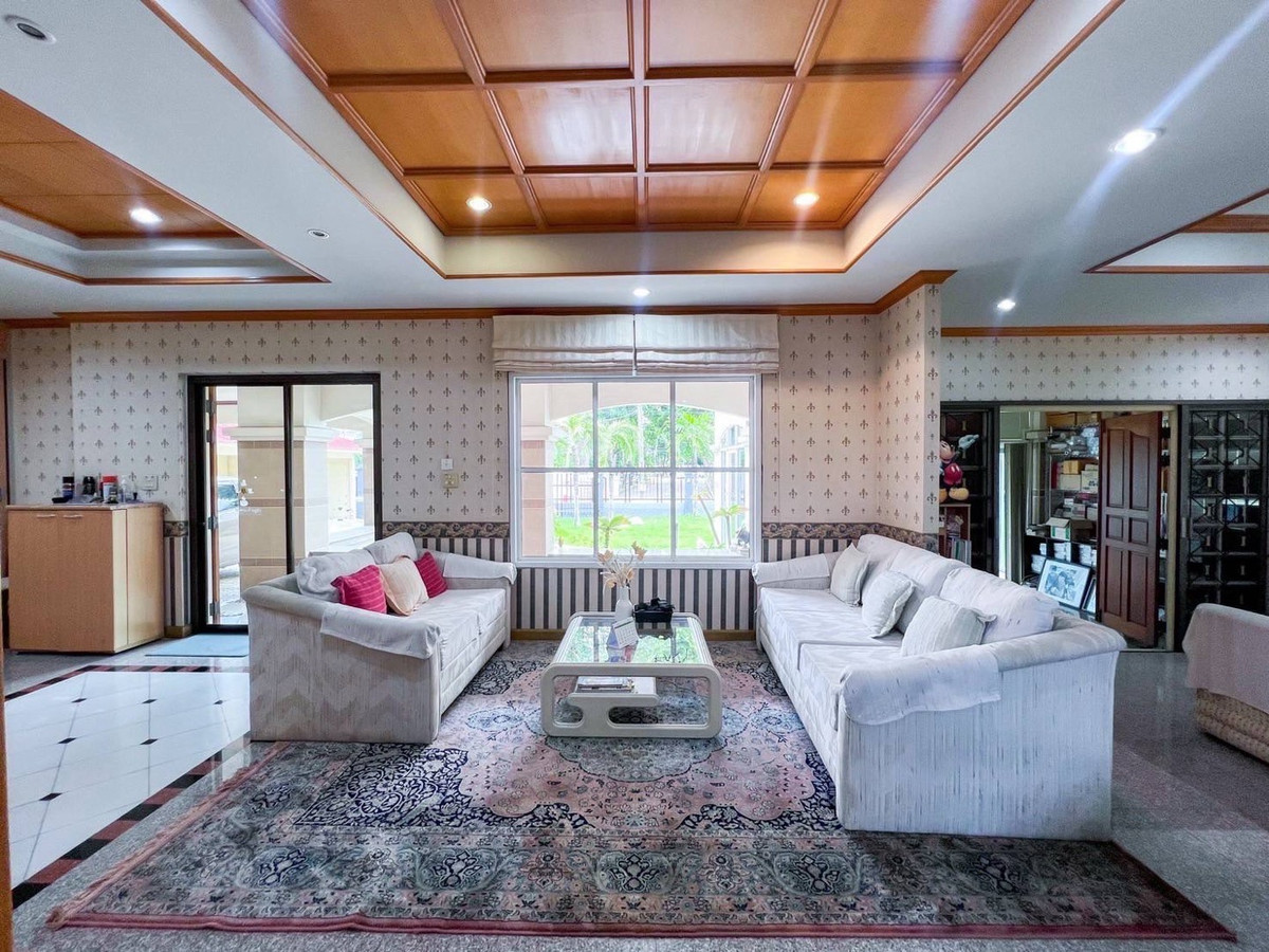 ขายบ้านนวมินทร์ รามอินทรา : บ้านชัยพฤกษ์ รามอินทรา-วัชรพล ถนน สุขาภิบาล 5 ห้าแยกวัชรพล ถนนเทพารักษ์ใกล้ทางด่วนฉลองรัช ทำเลดีมากๆไม่เคยมีประวัติน้ำท่วม