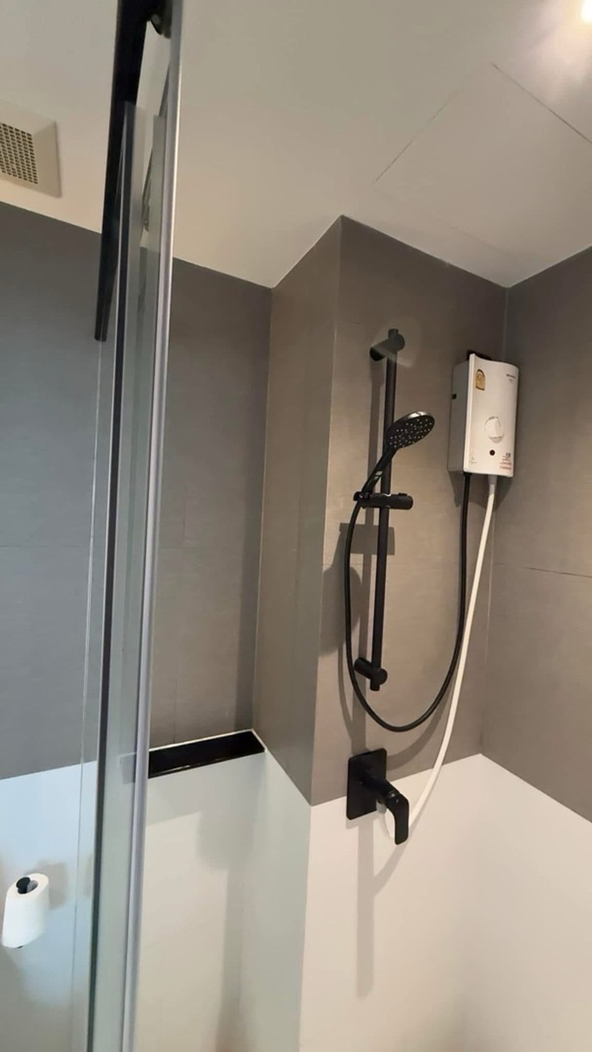 For RentCondoRama3 (Riverside),Satupadit : Rent The key rama 3 (The Key Rama 3)  🛏️ 1 bedroom 🛁 1 bathroom 🛋️ 1 living room, size 30 sq m., single building, 18th floor 🌅 city view ✨ Price 16,000 baht ✨